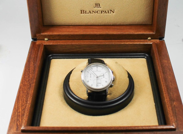 Blancpain Villeret Uhr Referenz 1186-3427-55 Platin in edler Box aus Holz